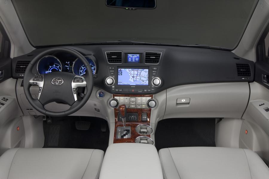  Toyota Highlander Hybrid 2011 года  (фото 8 из 34)